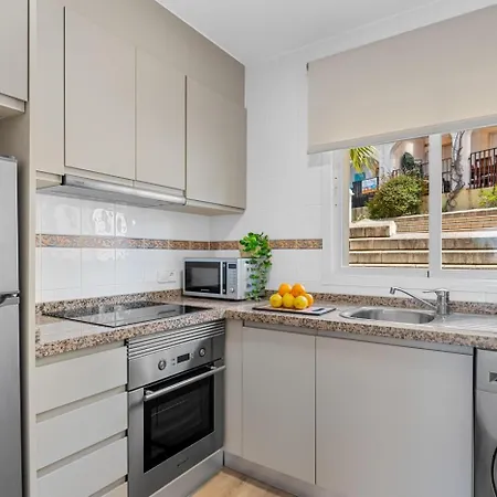 Casa Nue - Plusholidays בית נופש *