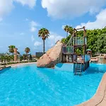 Casa Nue - Plusholidays בית נופש